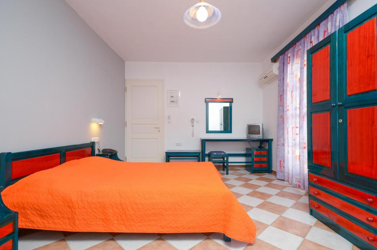 Hotel Fanis Agia Anna  Esterno foto