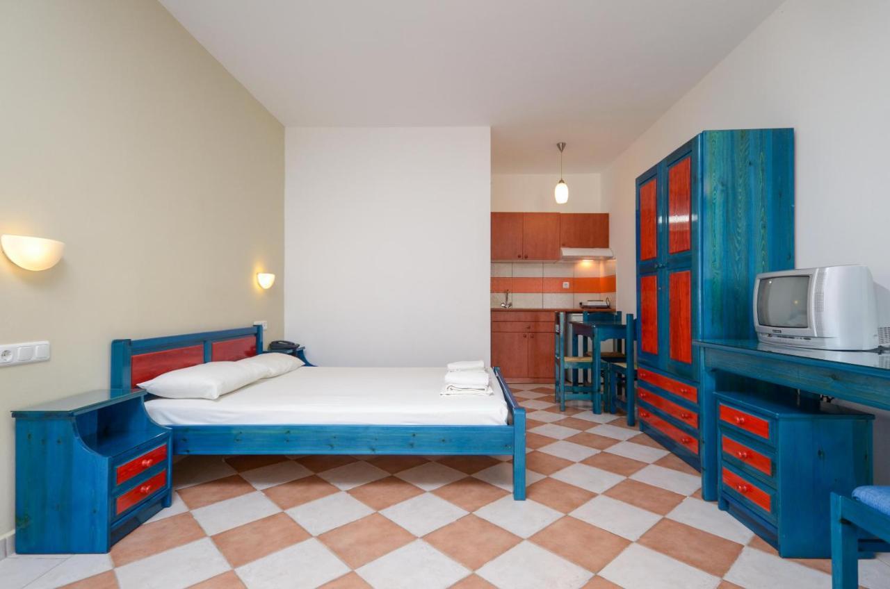 Hotel Fanis Agia Anna  Esterno foto